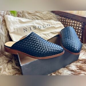 Nisolo Black Woven Leather Slip-Ons Mules